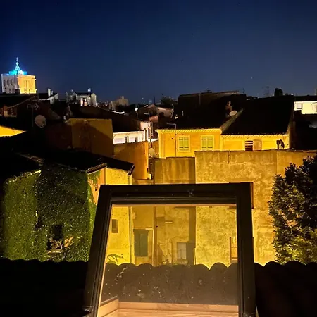 French Loft In ホームステイ *