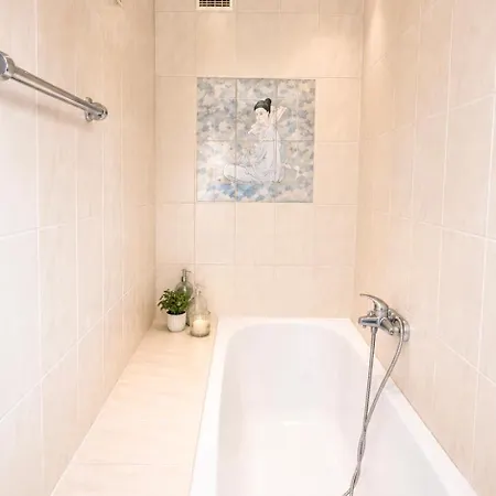 French Loft In ホームステイ